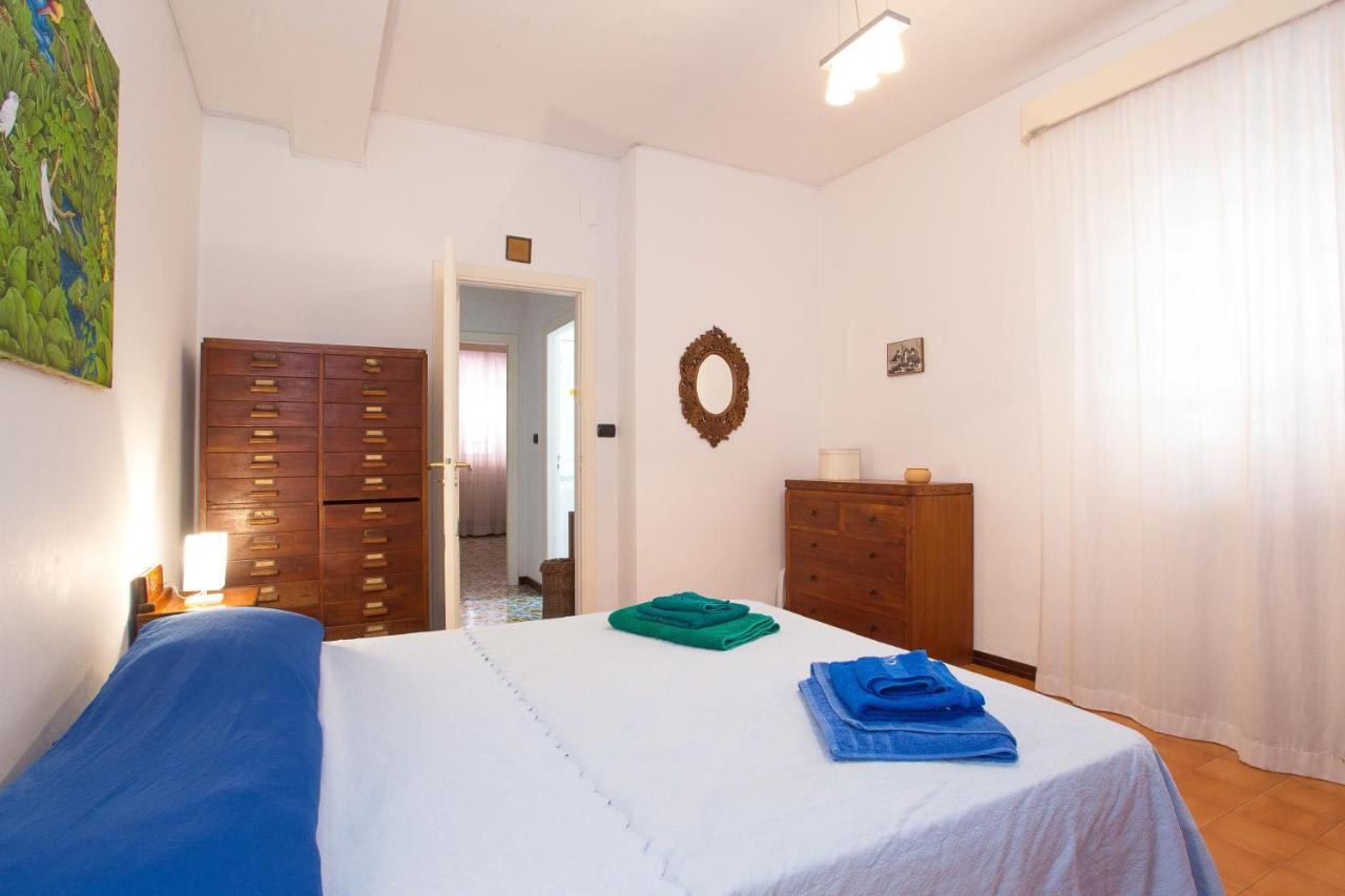Case Ibiscus Mondello Kamer foto